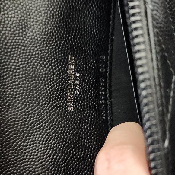 SAINT LAURANT CASSANDRE MATELASSÉ ENVELOPE WOC - Picture 5 of 8